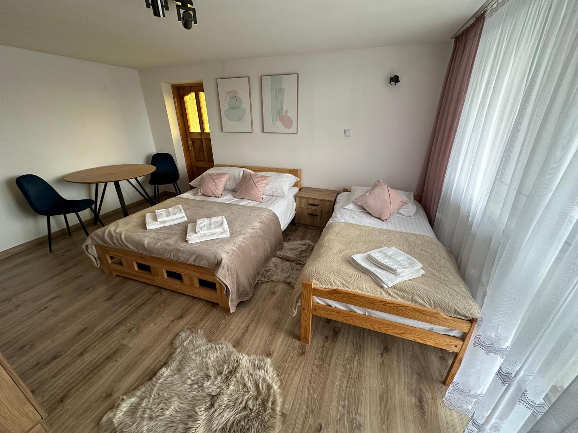 Pod Skalka Apartment Sromowce Wyzne